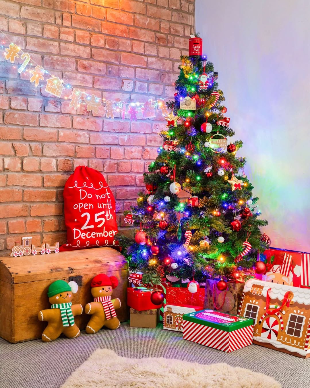 Featured image for “Deck the Halls with Poundland!”